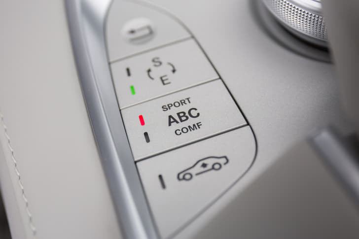 New 2014 Mercedes S-class India photo gallery